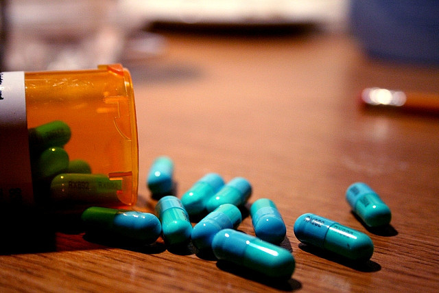 Pill bills get no love from the Legislature