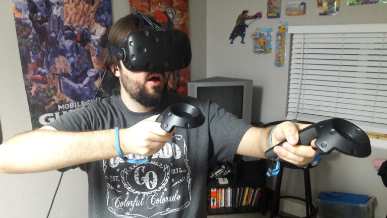 Desmond Fox exploring VR