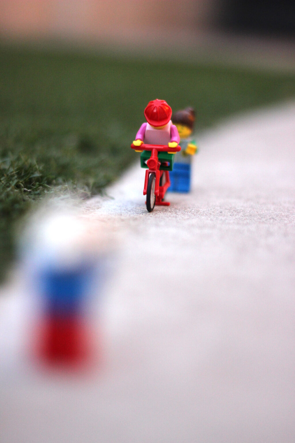 Tinyscapes lego people